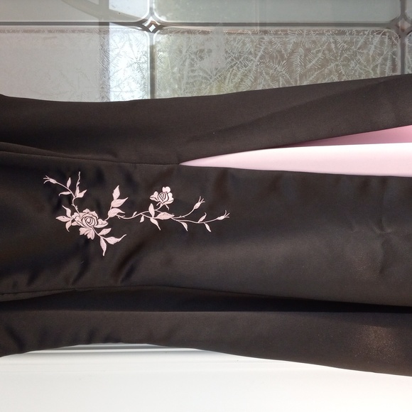 Fairweather Gorgeous Black/Powder Pink Formal Maxi Flared Gown Size 4 Excel.Cond - Picture 9 of 11